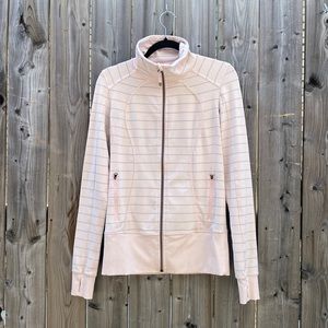 3/$40 👀 Lululemon zip up sweater